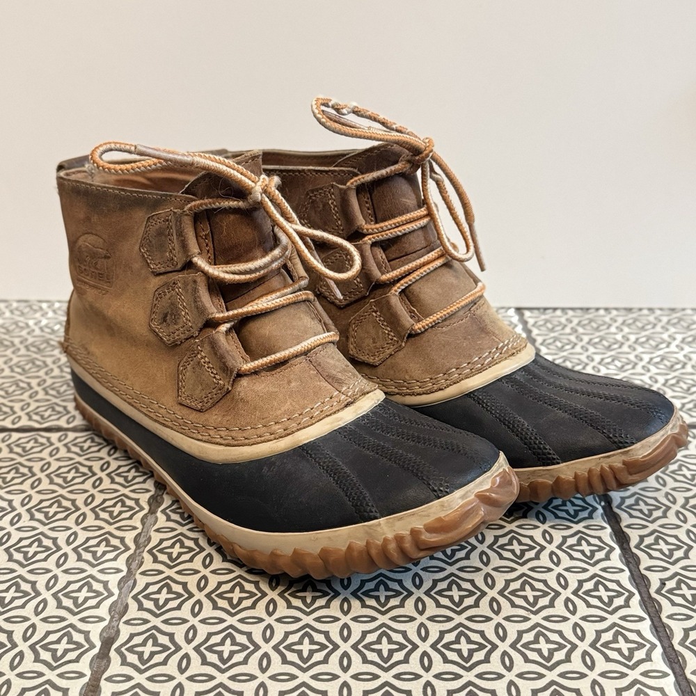 Sorel Out N About Duck Boots Brown Leather Waterproof Cabincore Women's Size 8.5